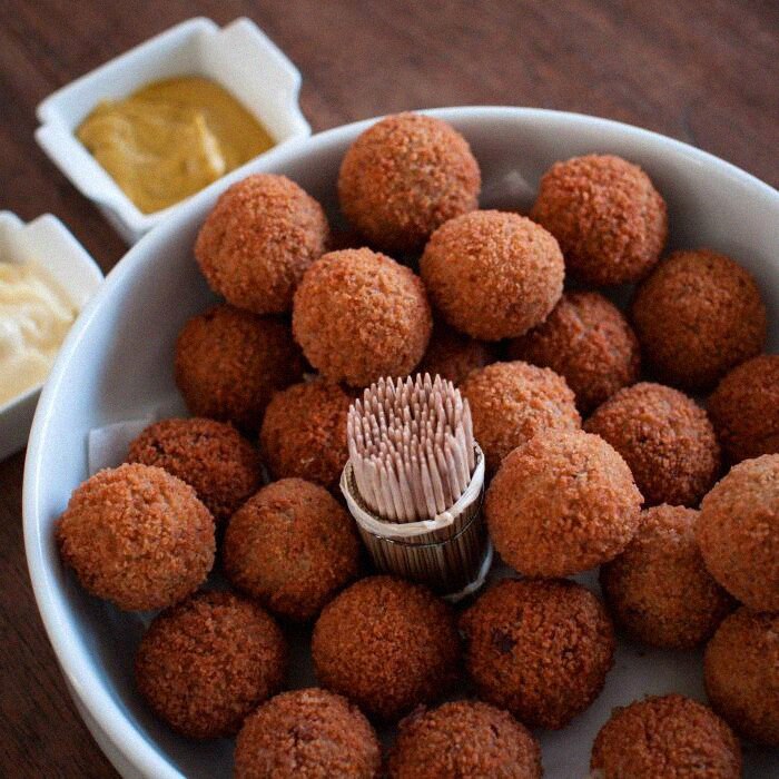 Bitterballen (Dutch meatballs) - Cristie's Recipes